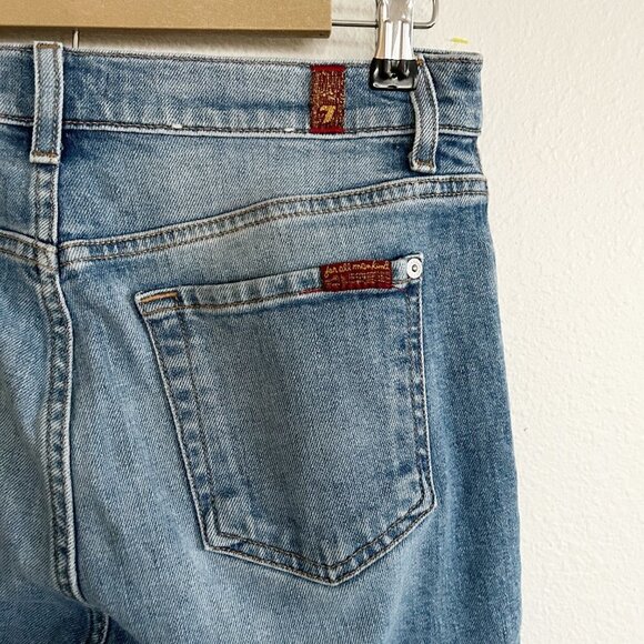 7 For All Mankind Jeans High Waisted Tapered Leg Light Wash Denim - Picture 7 of 11